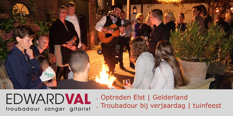 Elst-Optreden-zanger-gitarist-poptroubadour-Edward-Val-Muzikant-bij-kampvuur-Verjaardag-tuinfeest-met-rustige-live-muziek-Gelderland-00