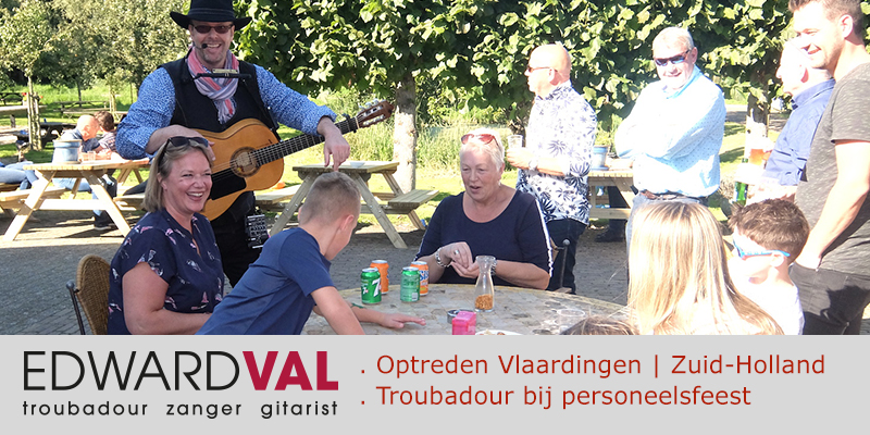 Vlaardingen-Zuid-Holland-Optreden-boeken-mobiele-zanger-gitarist-poptroubadour-Edward-Val-Rustige-akoestische-muziek-Allround-muzikant-liedjeszanger-Bedrijfsfeest