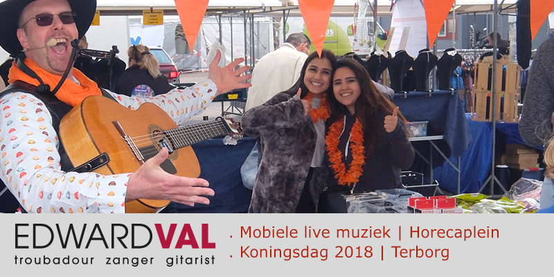 Zanger-gitarist-feest-Oranjecomite-Terborg-Koningsdag-Markt-braderie-Mobiele-live-muziek-boeken