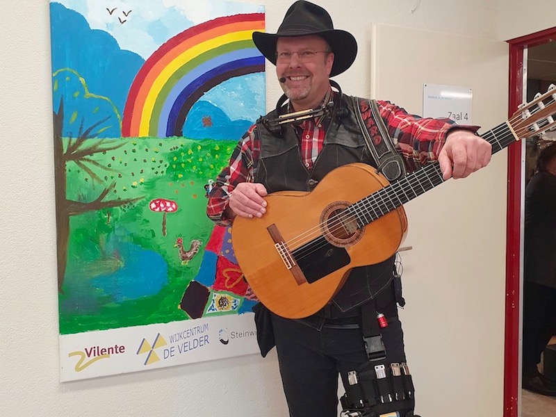 Parkinson Cafe Ede Wijkcentrum De Velder Troubadour Edward Val Zorginstelling Gezellige Nederlandse liedjes Gelderland